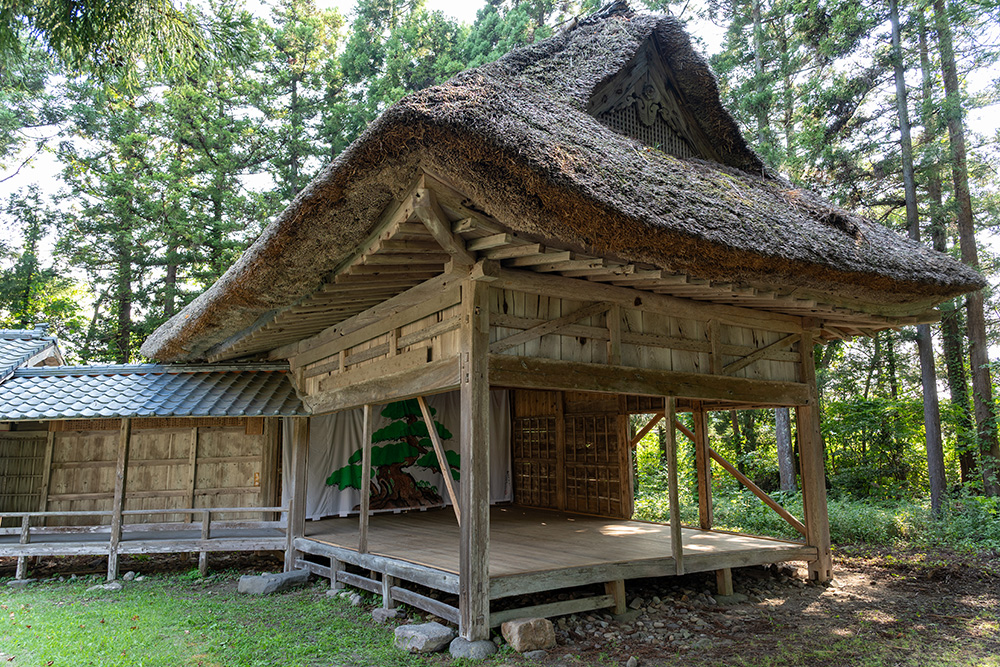 長江・熱串彦神社（ながえ・あつくしひこじんじゃ）